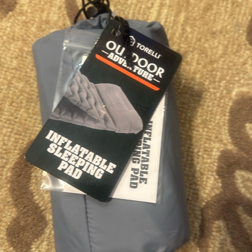 Outdoor adventure inflatable sleeping pad